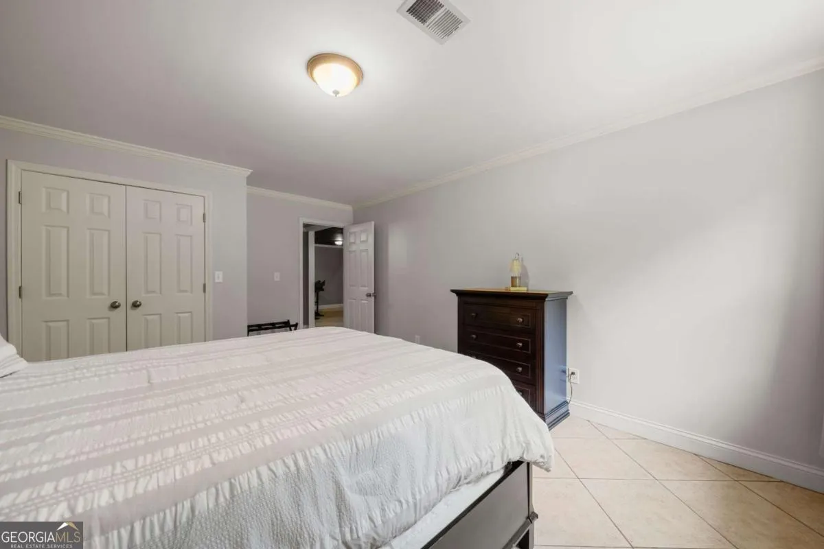 7461 Biltmore Ln — photo 31 of 55