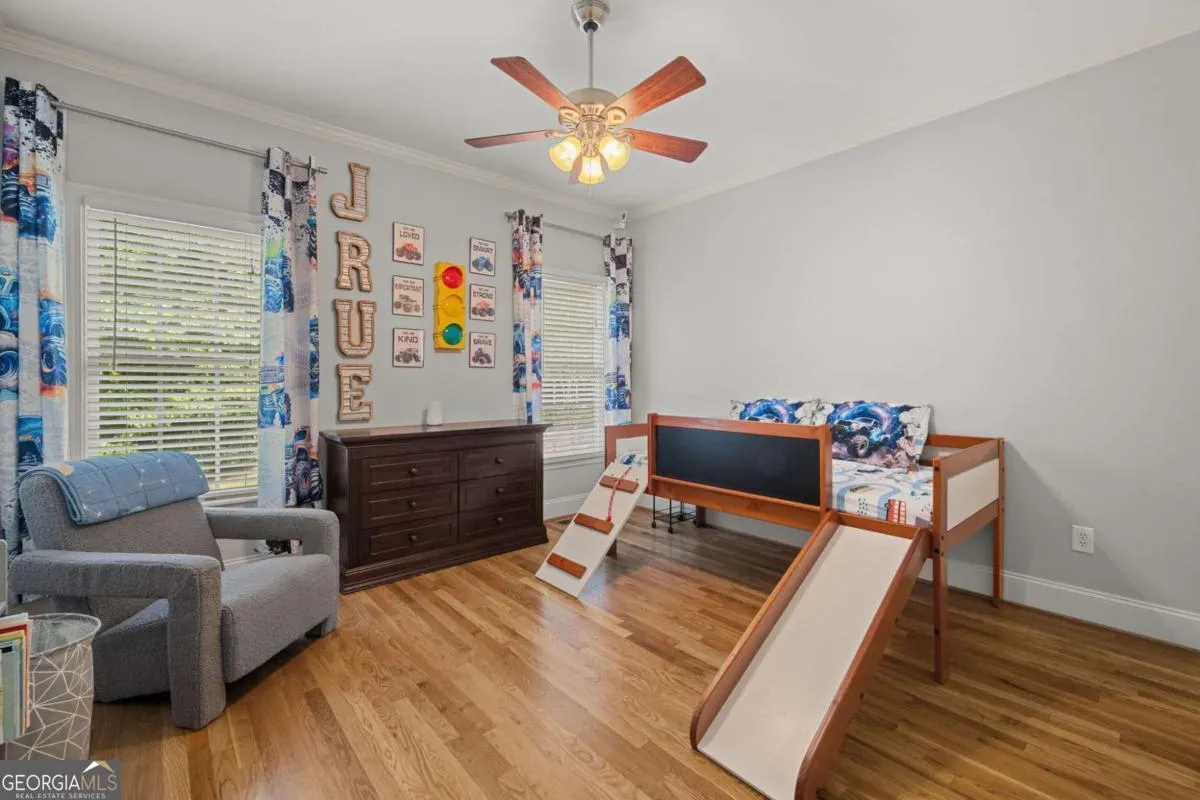 7461 Biltmore Ln — photo 10 of 55