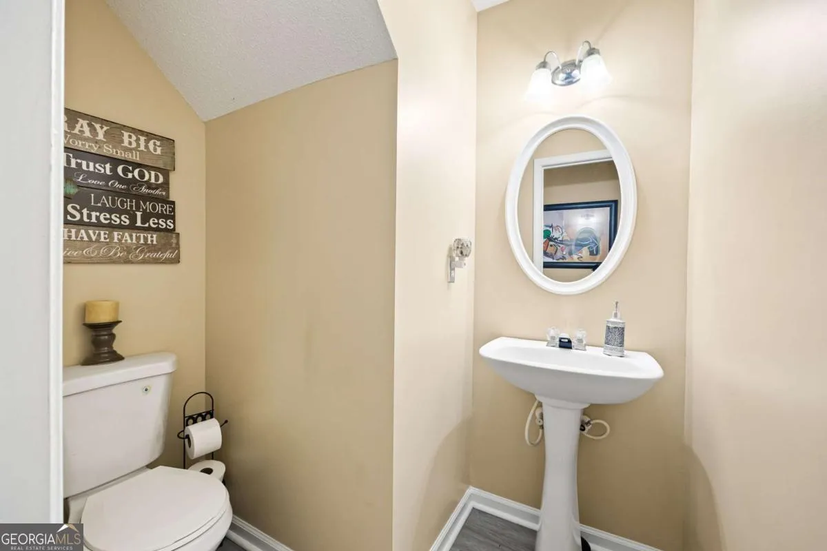 108 Greystone Way — photo 9 of 14