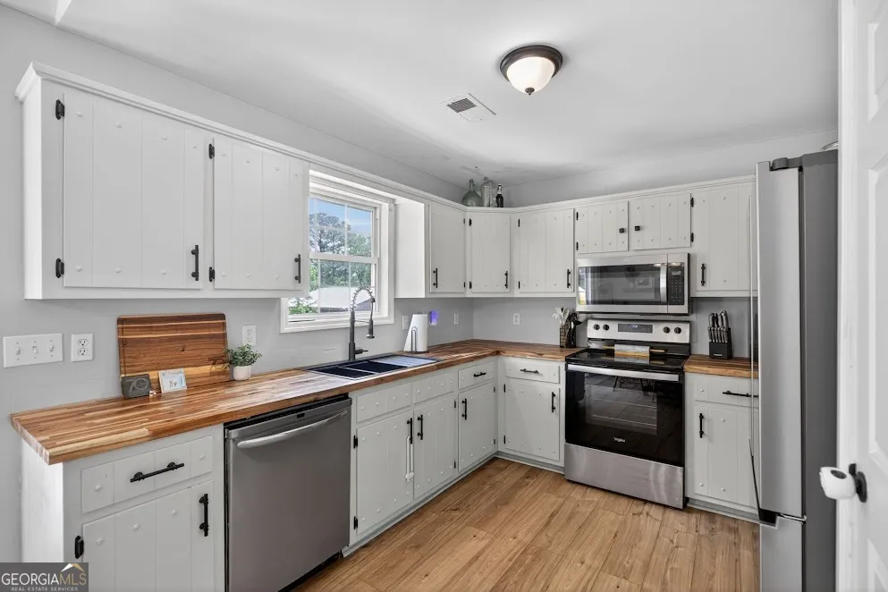 48 Cook St — photo 6 of 30