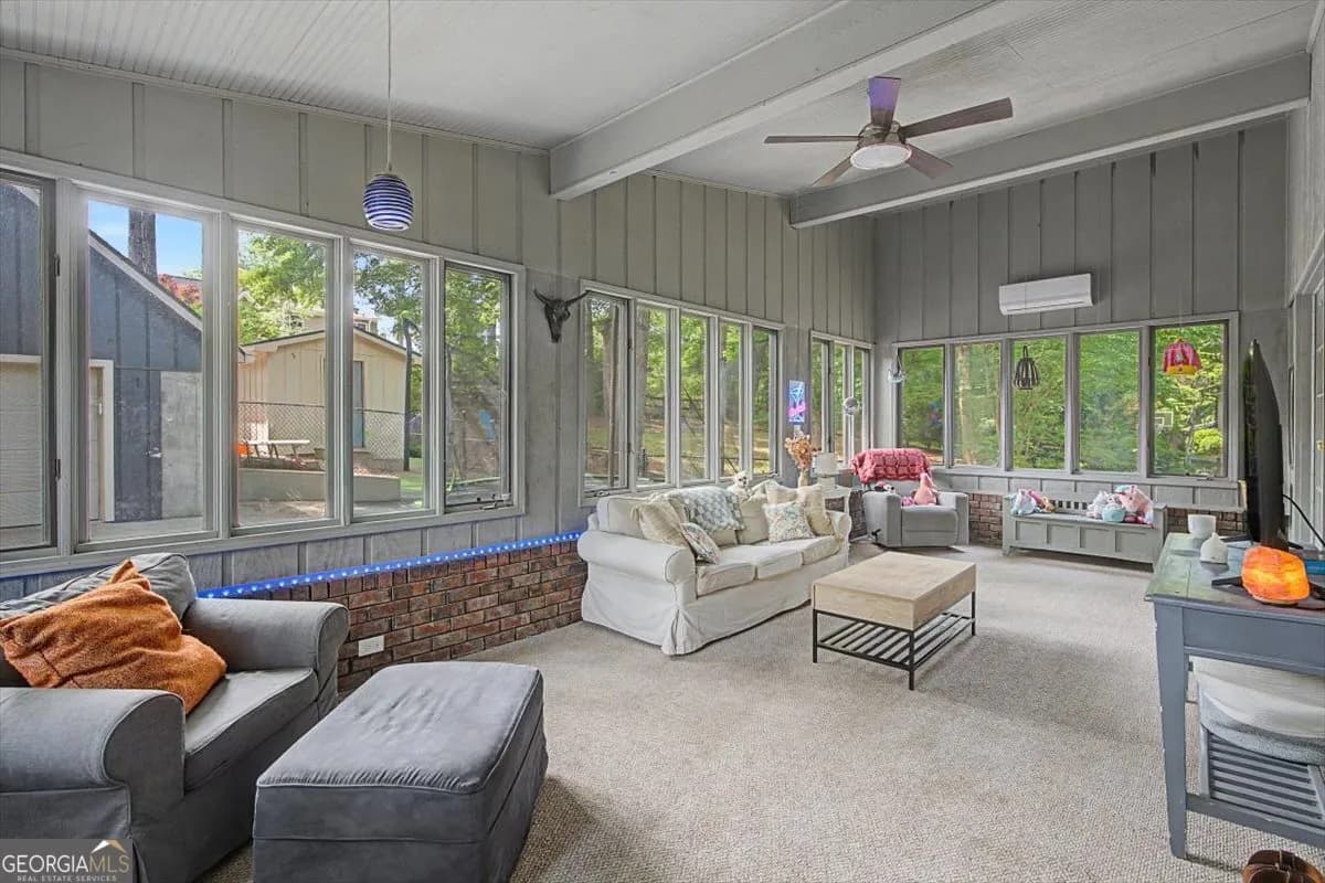 107 Lisa Ln — photo 31 of 63