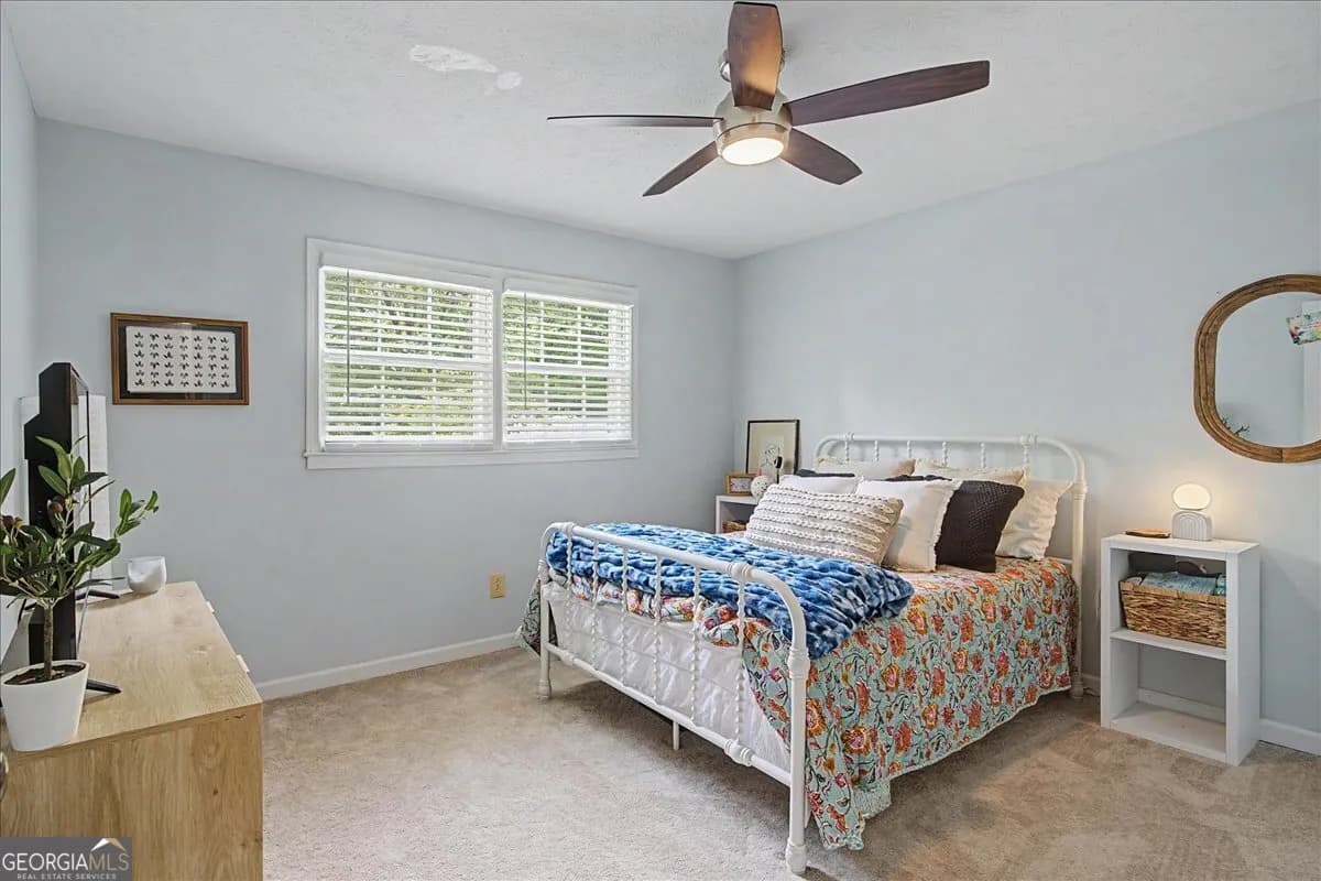 107 Lisa Ln — photo 21 of 63