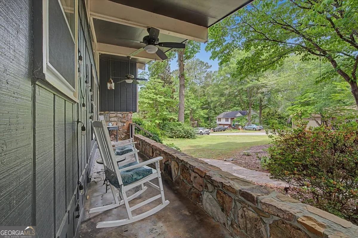 107 Lisa Ln — photo 61 of 63