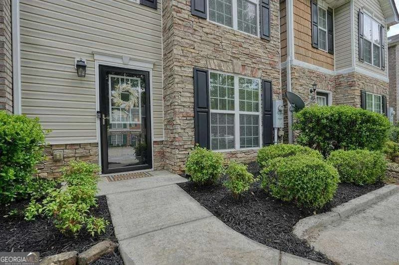 214 Meadowlark Pl — photo 2 of 23