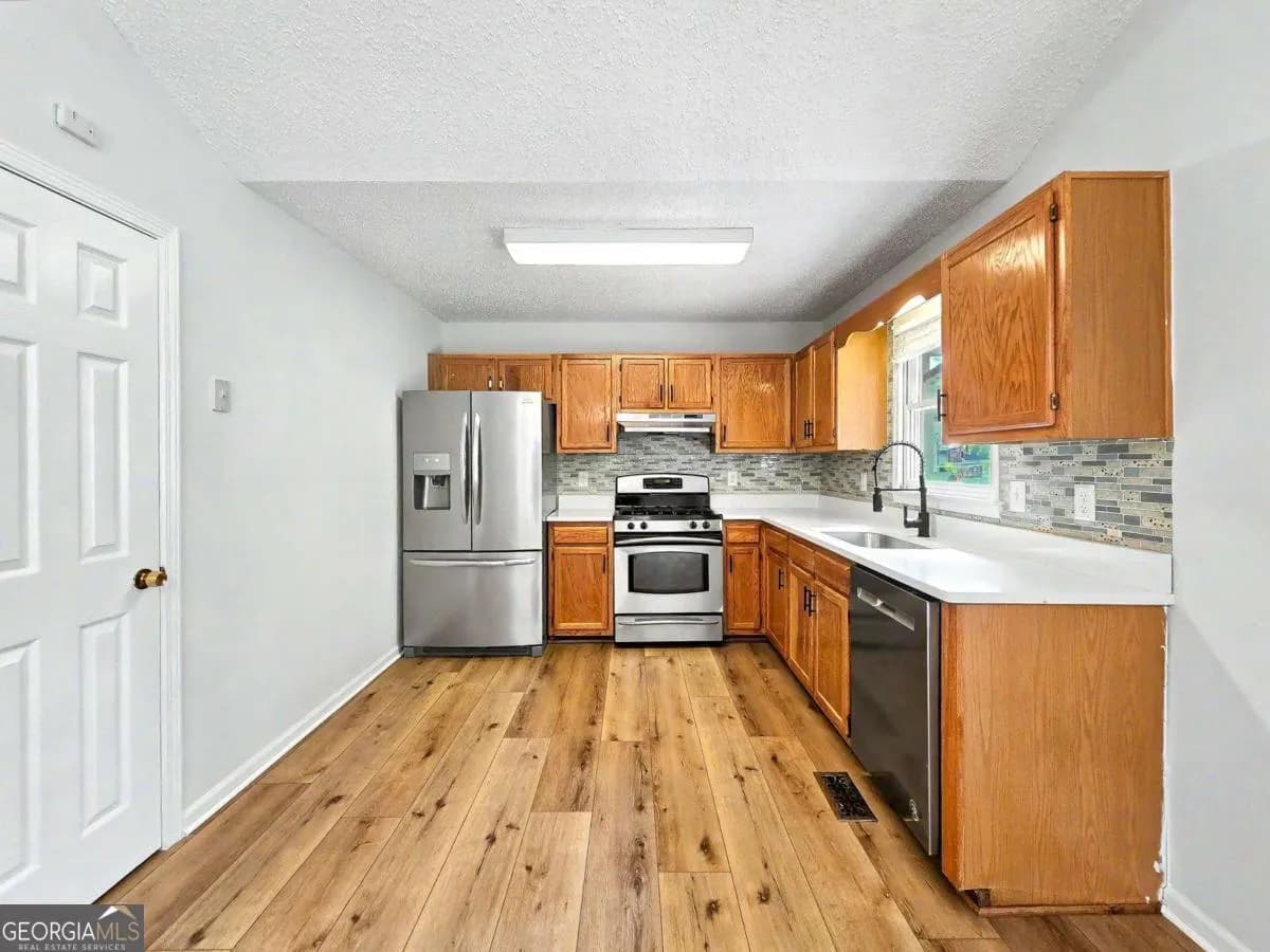 226 Schroeder Way — photo 15 of 51