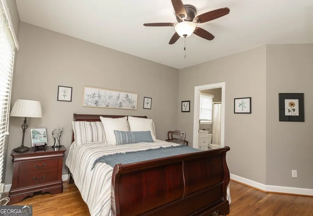302 Shady Valley Dr — photo 33 of 110