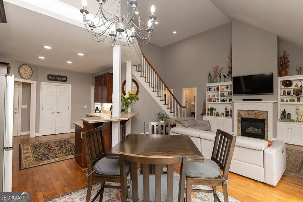 302 Shady Valley Dr — photo 26 of 110