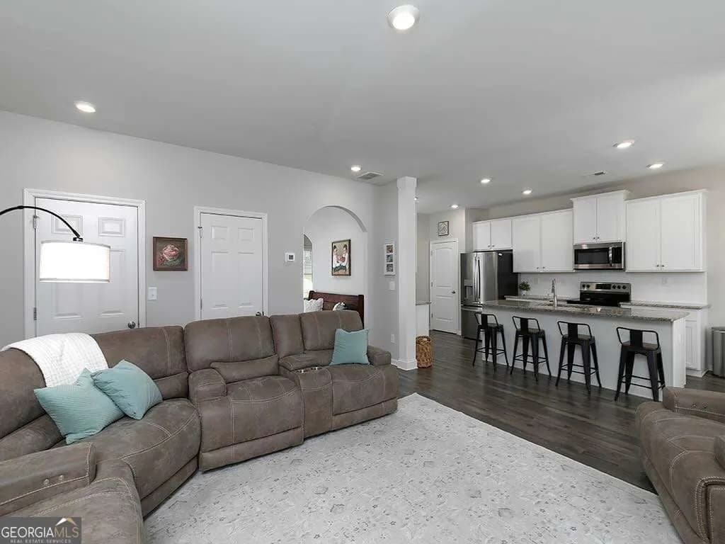 355 Nongo Way — photo 3 of 36