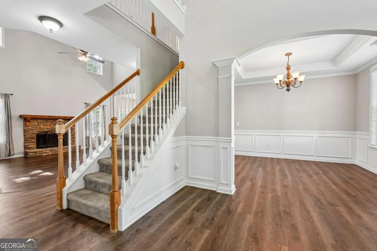 148 Gemstone Ln — photo 7 of 100