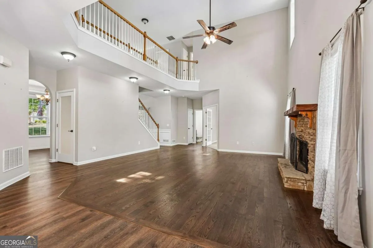 148 Gemstone Ln — photo 14 of 100