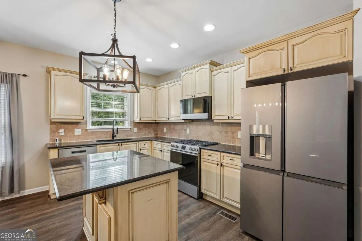 148 Gemstone Ln — photo 26 of 100