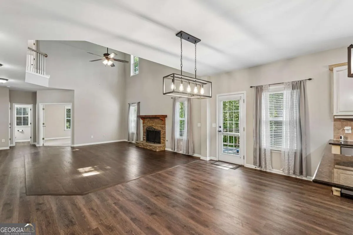 148 Gemstone Ln — photo 21 of 100