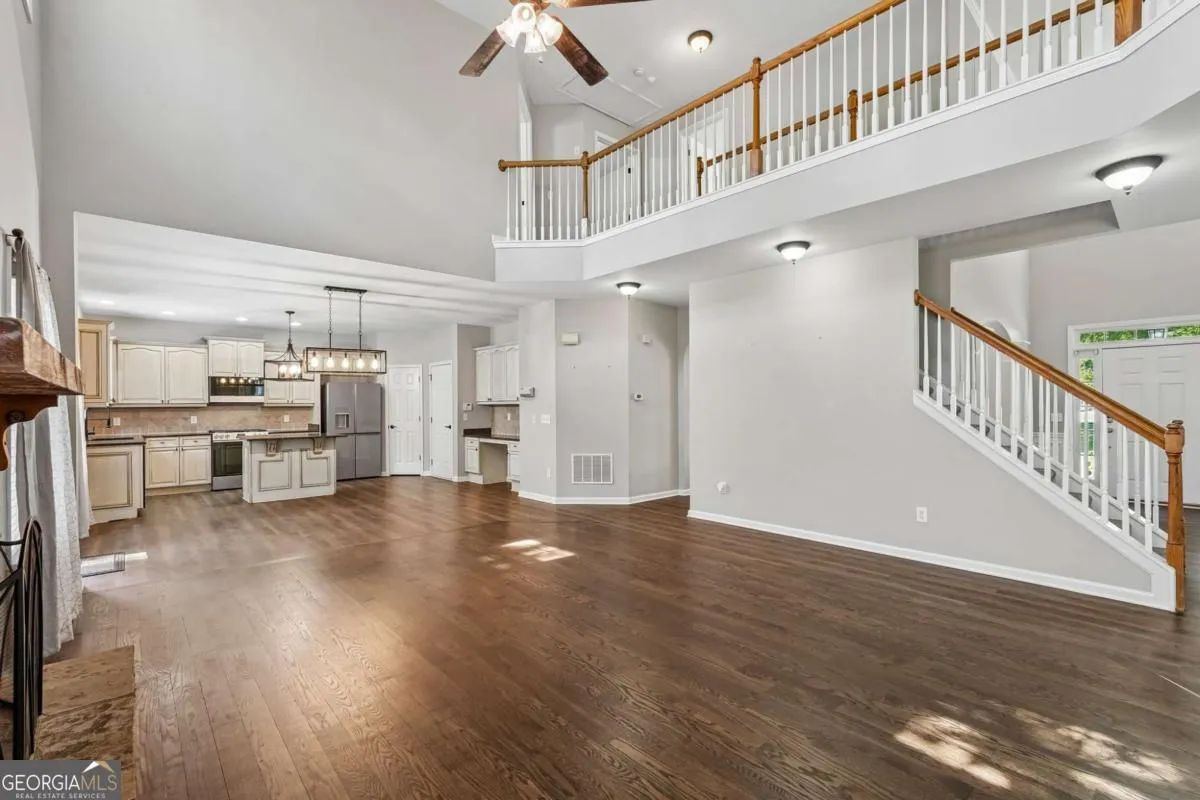 148 Gemstone Ln — photo 15 of 100