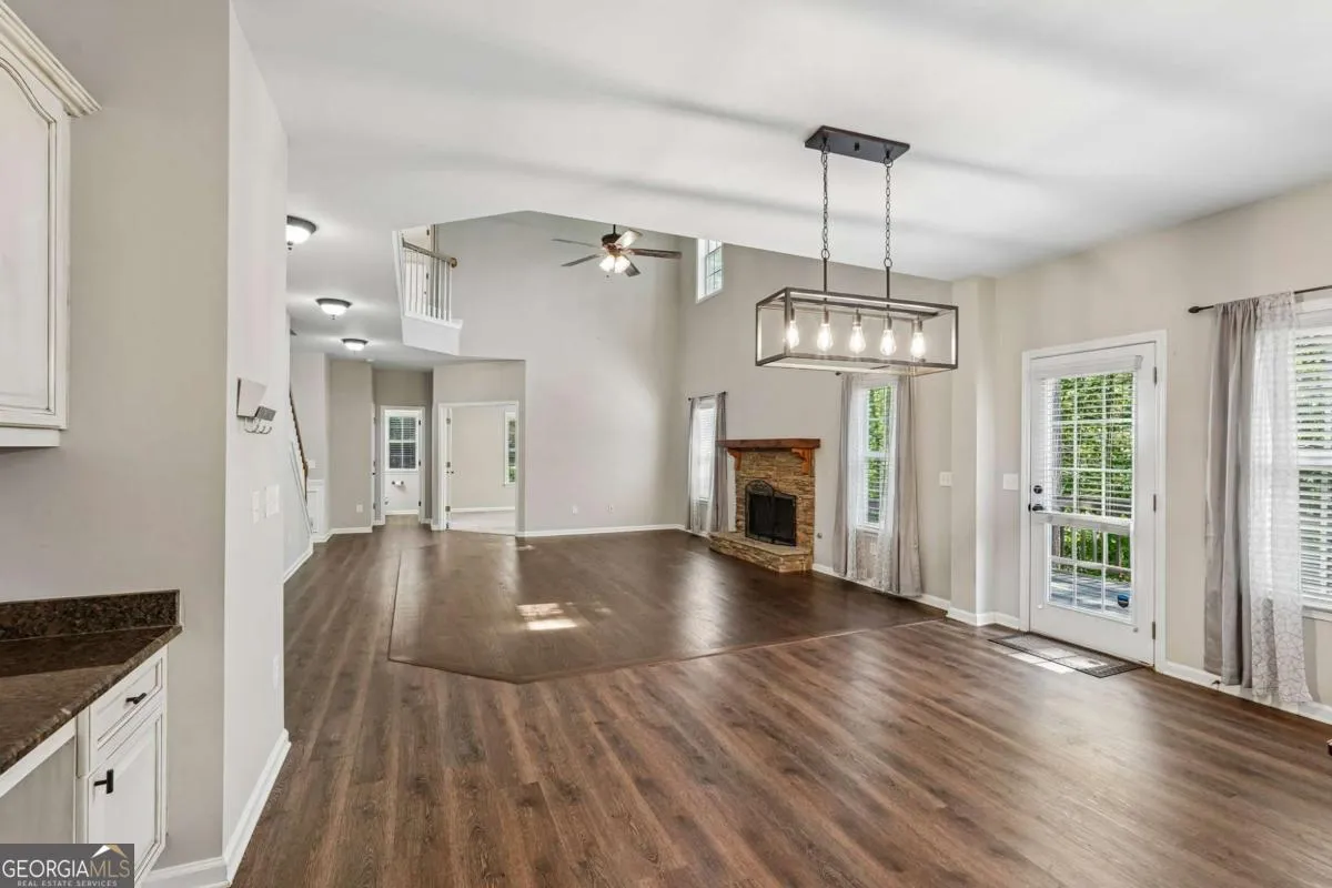 148 Gemstone Ln — photo 20 of 100