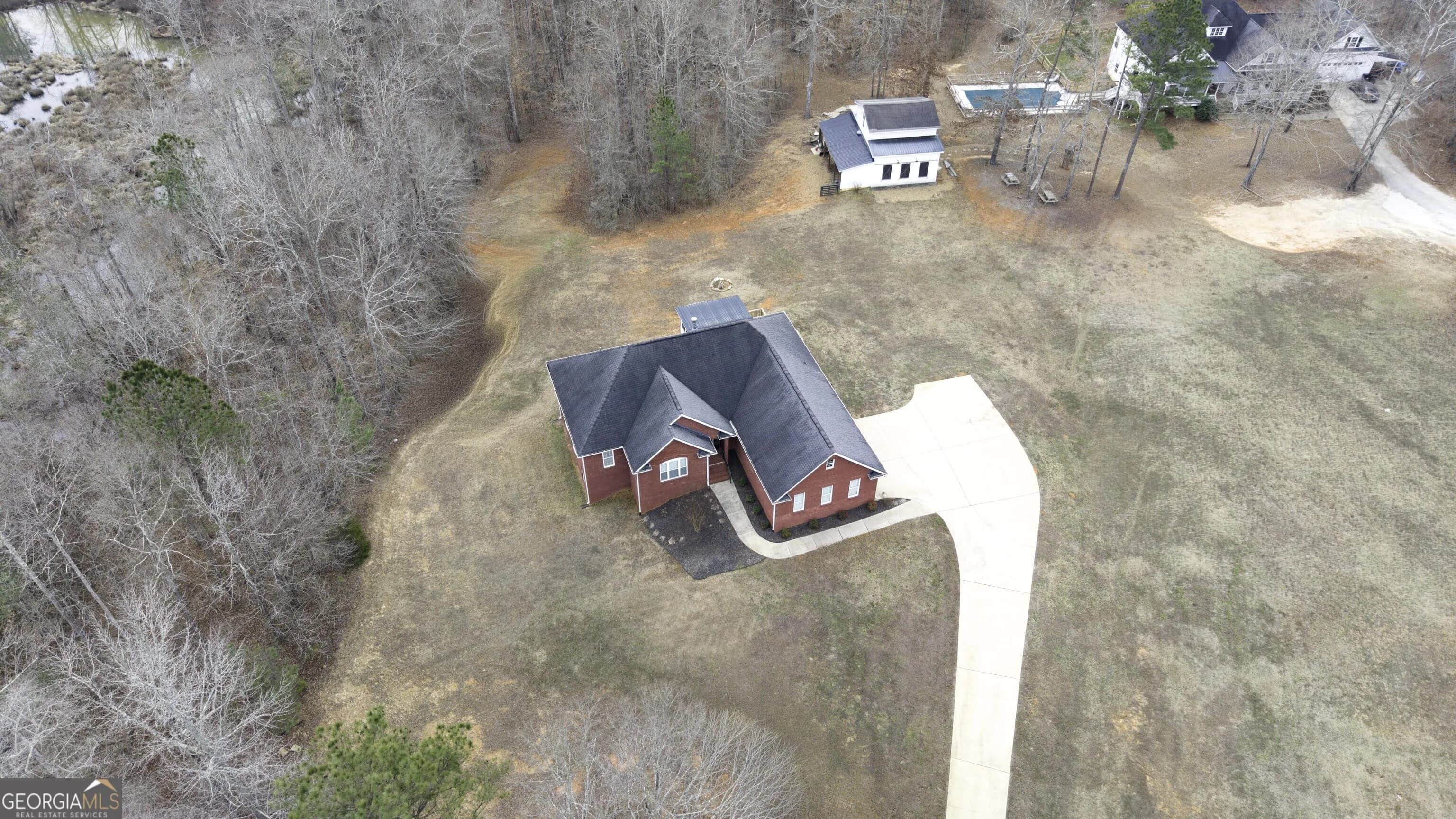 896 Winn Rd — photo 54 of 60