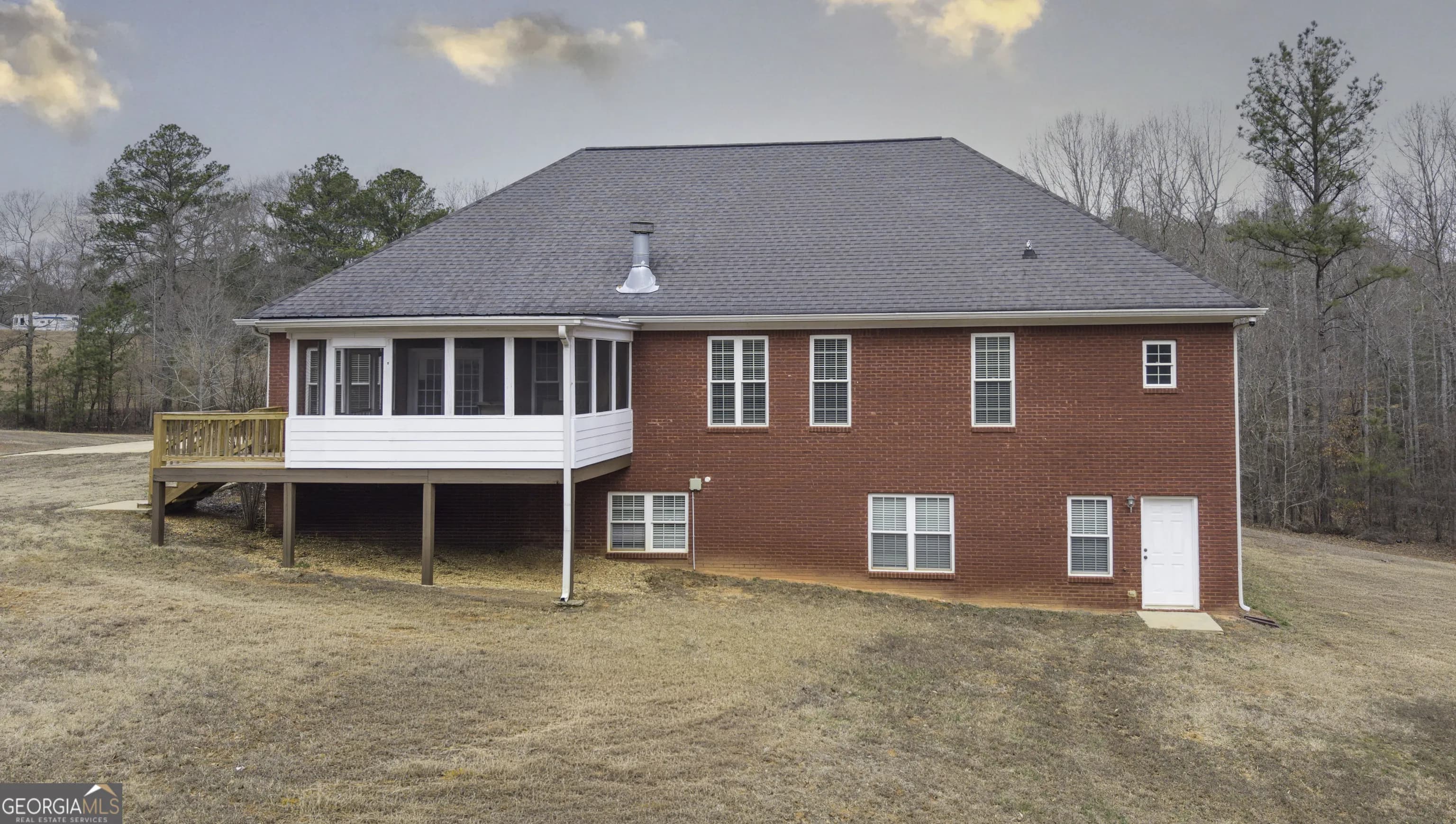 896 Winn Rd — photo 49 of 60