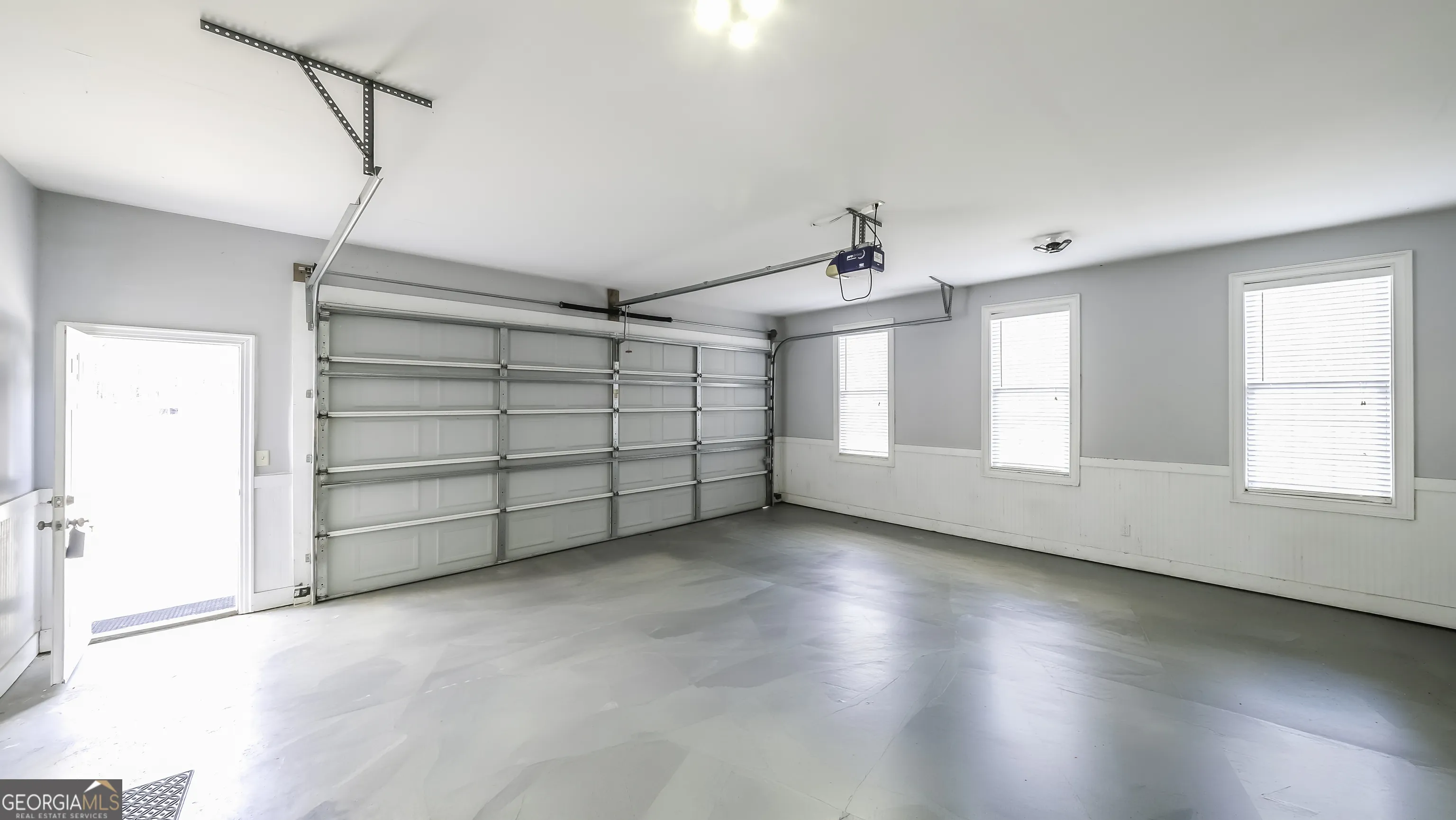896 Winn Rd — photo 41 of 60