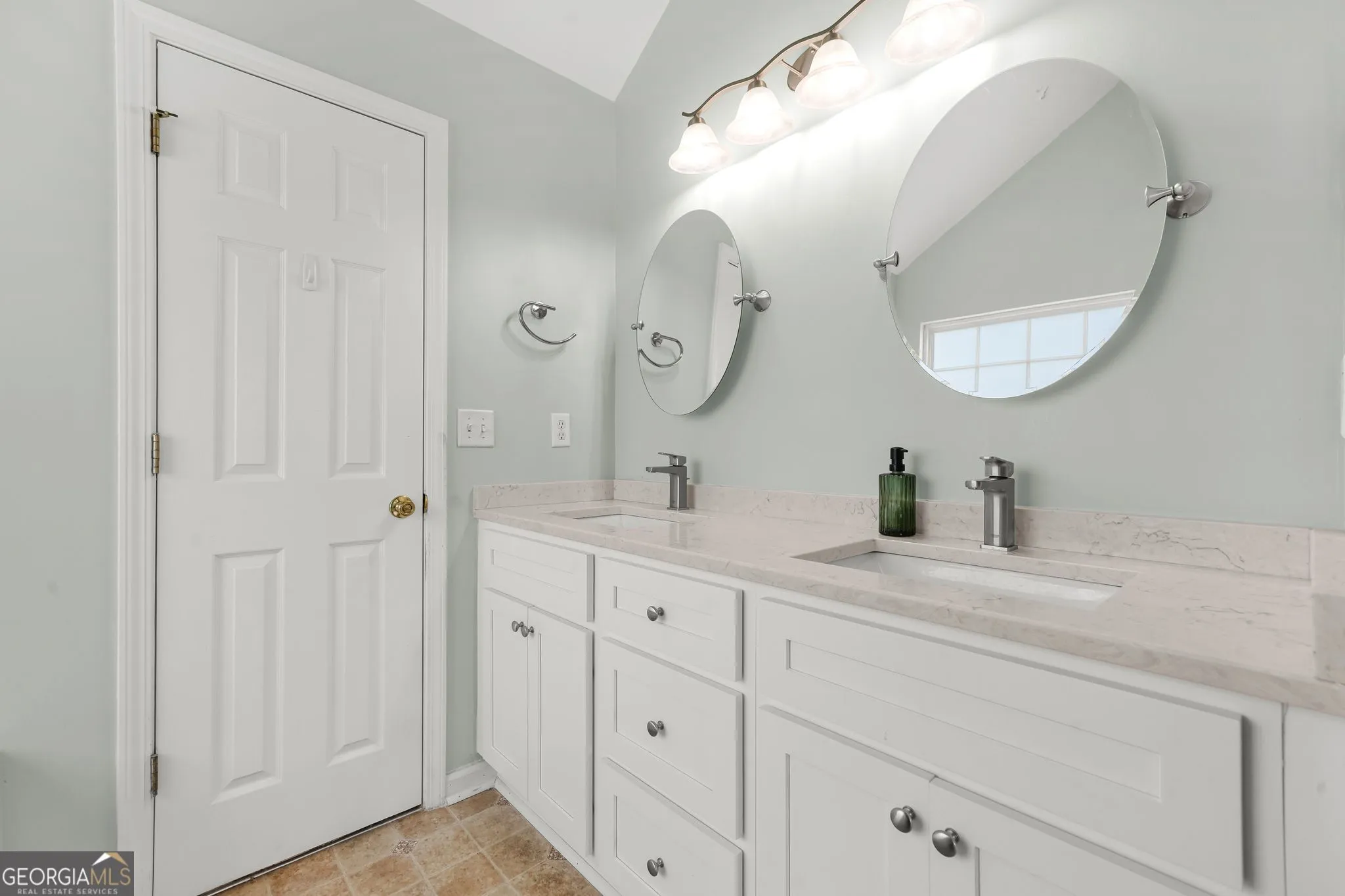 530 Firethorn Ct — photo 9 of 29
