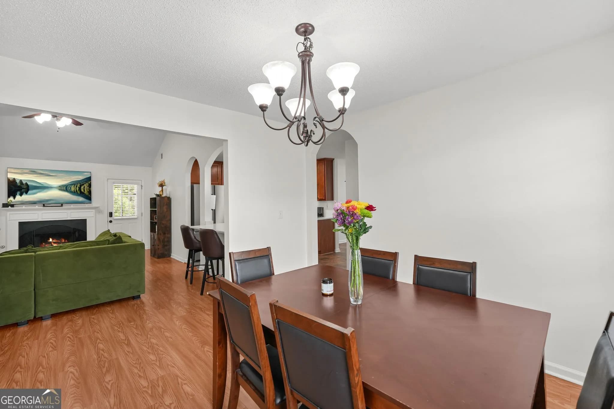 530 Firethorn Ct — photo 3 of 29