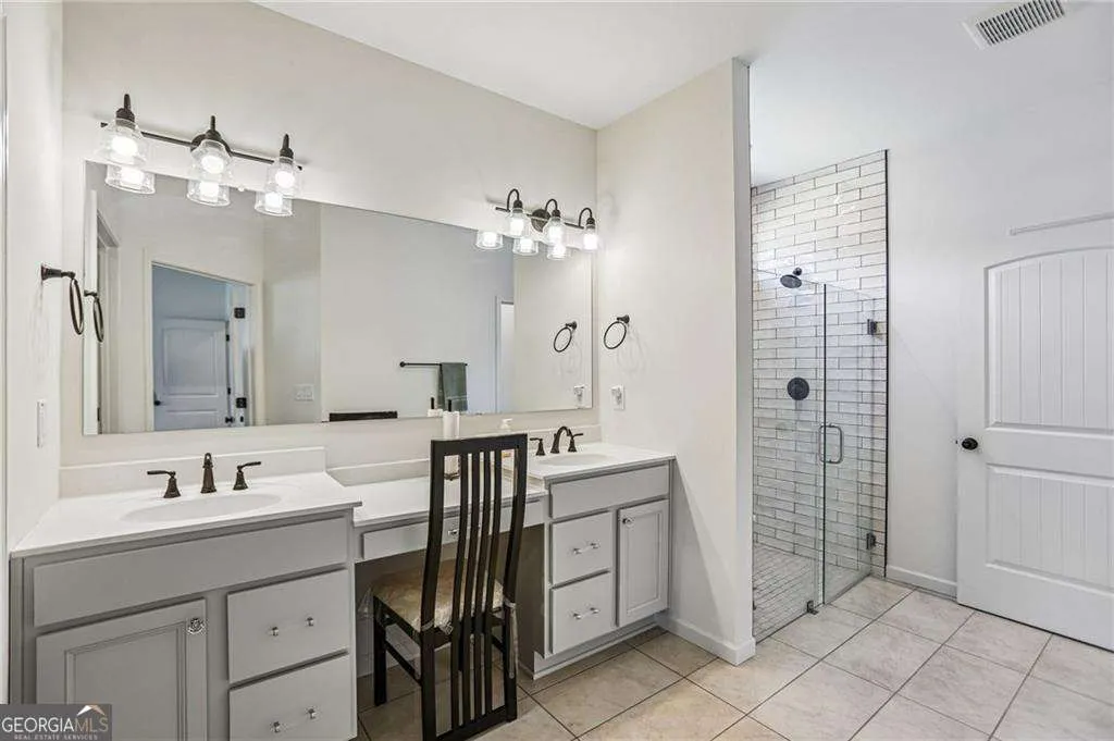 110 Balsam Dr — photo 6 of 28