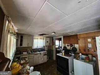 258 S Carroll Rd — photo 11 of 21