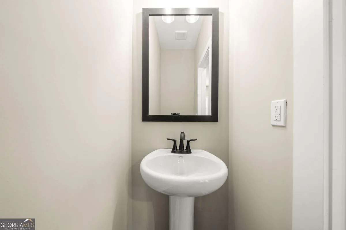 500 Benson Meadows Dr — photo 9 of 35