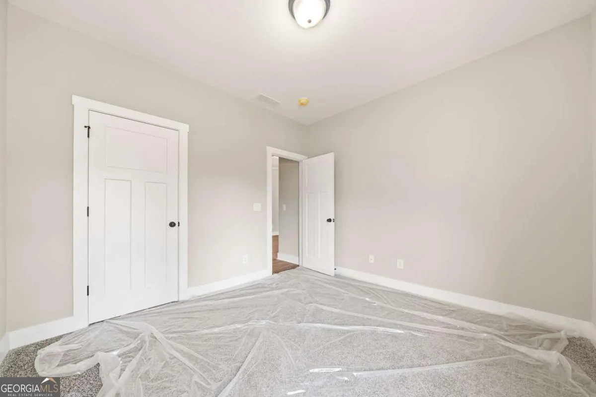 37 Jeffrey Ln — photo 19 of 29