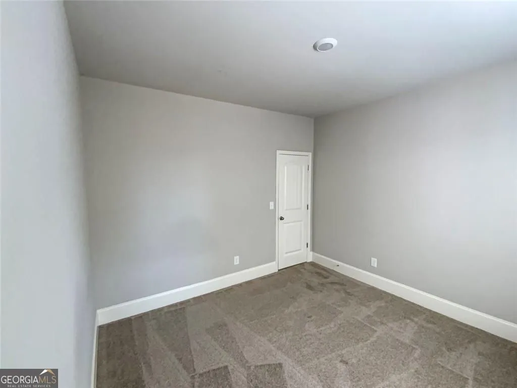 9900 Ashton Old Rd — photo 6 of 36