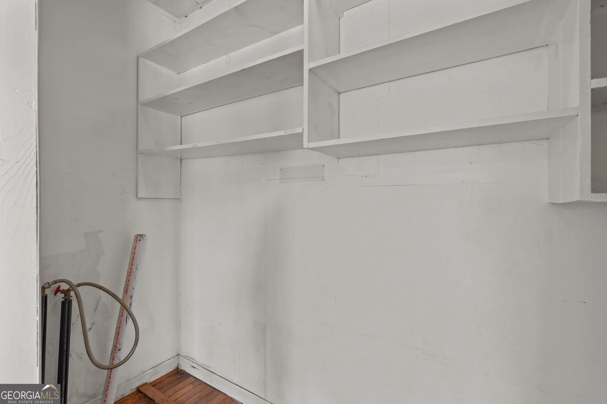 49 Frost Rd — photo 11 of 60