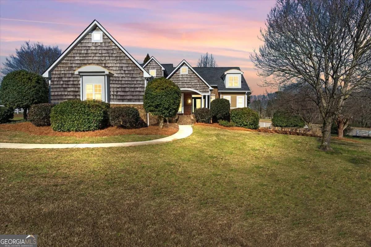 220 Mckenzie Bridge Rd — photo 35 of 69