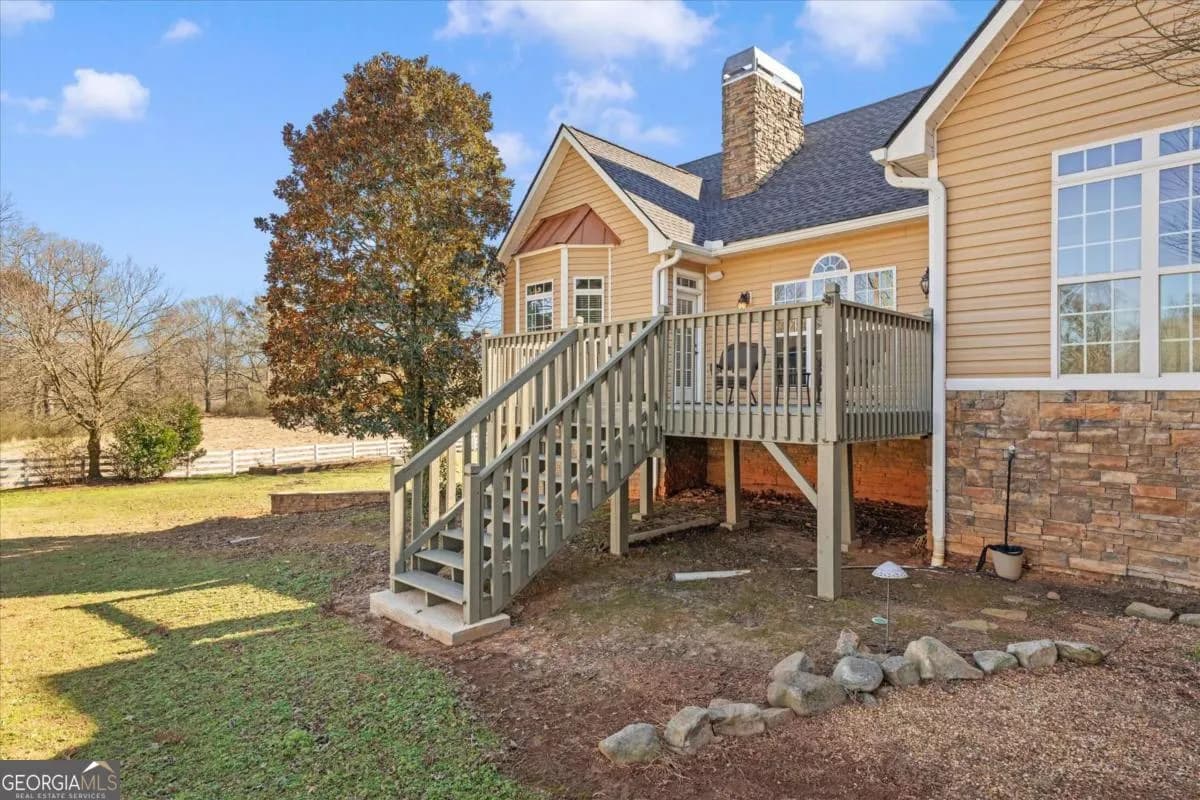 220 Mckenzie Bridge Rd — photo 54 of 69