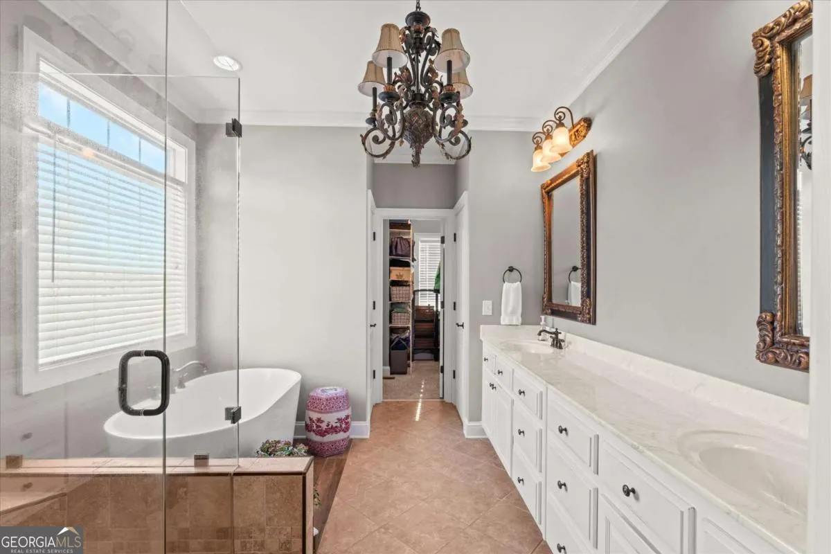 220 Mckenzie Bridge Rd — photo 16 of 69