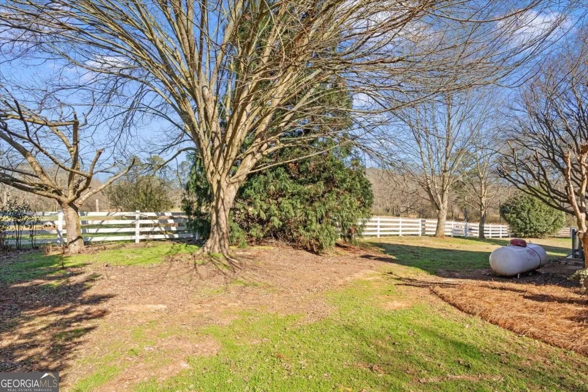 220 Mckenzie Bridge Rd — photo 58 of 69