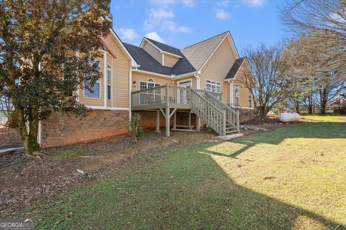 220 Mckenzie Bridge Rd — photo 51 of 69