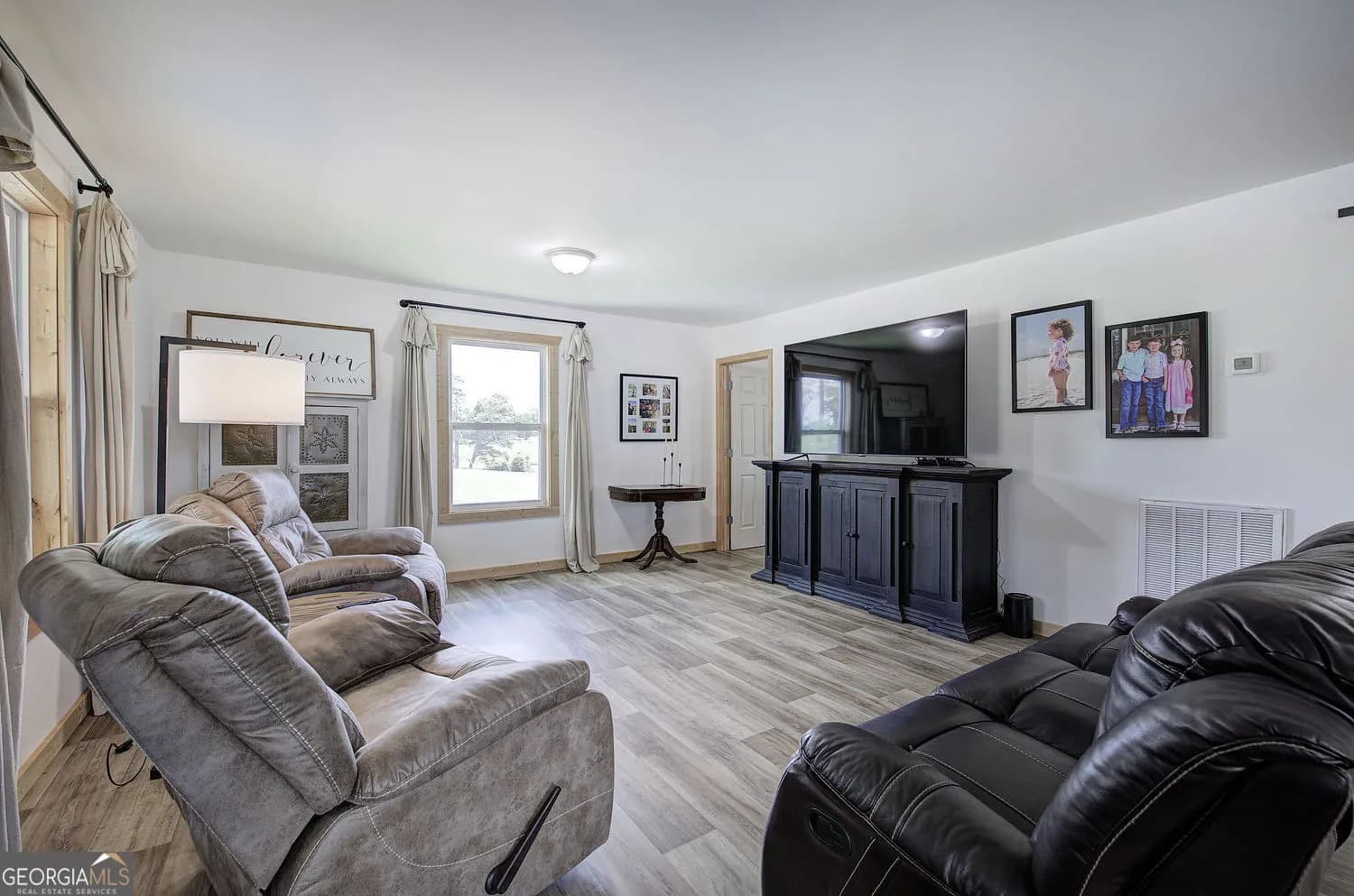 765 Addison Rd — photo 15 of 49