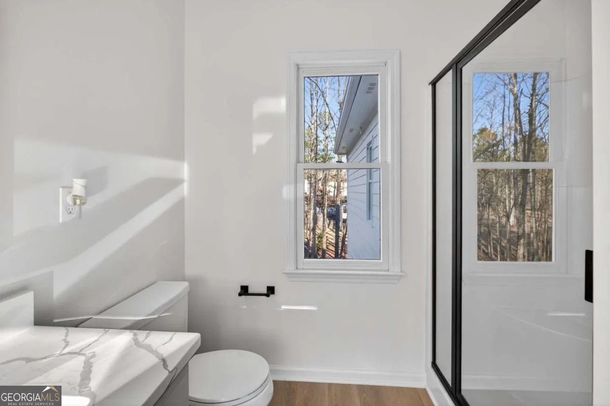 511 Lakeside Dr — photo 31 of 60