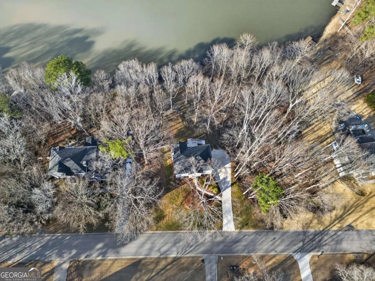 511 Lakeside Dr — photo 39 of 60