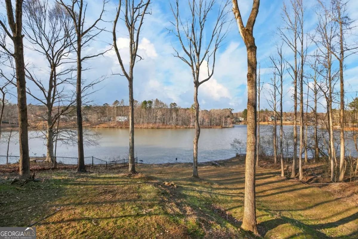 511 Lakeside Dr — photo 38 of 60