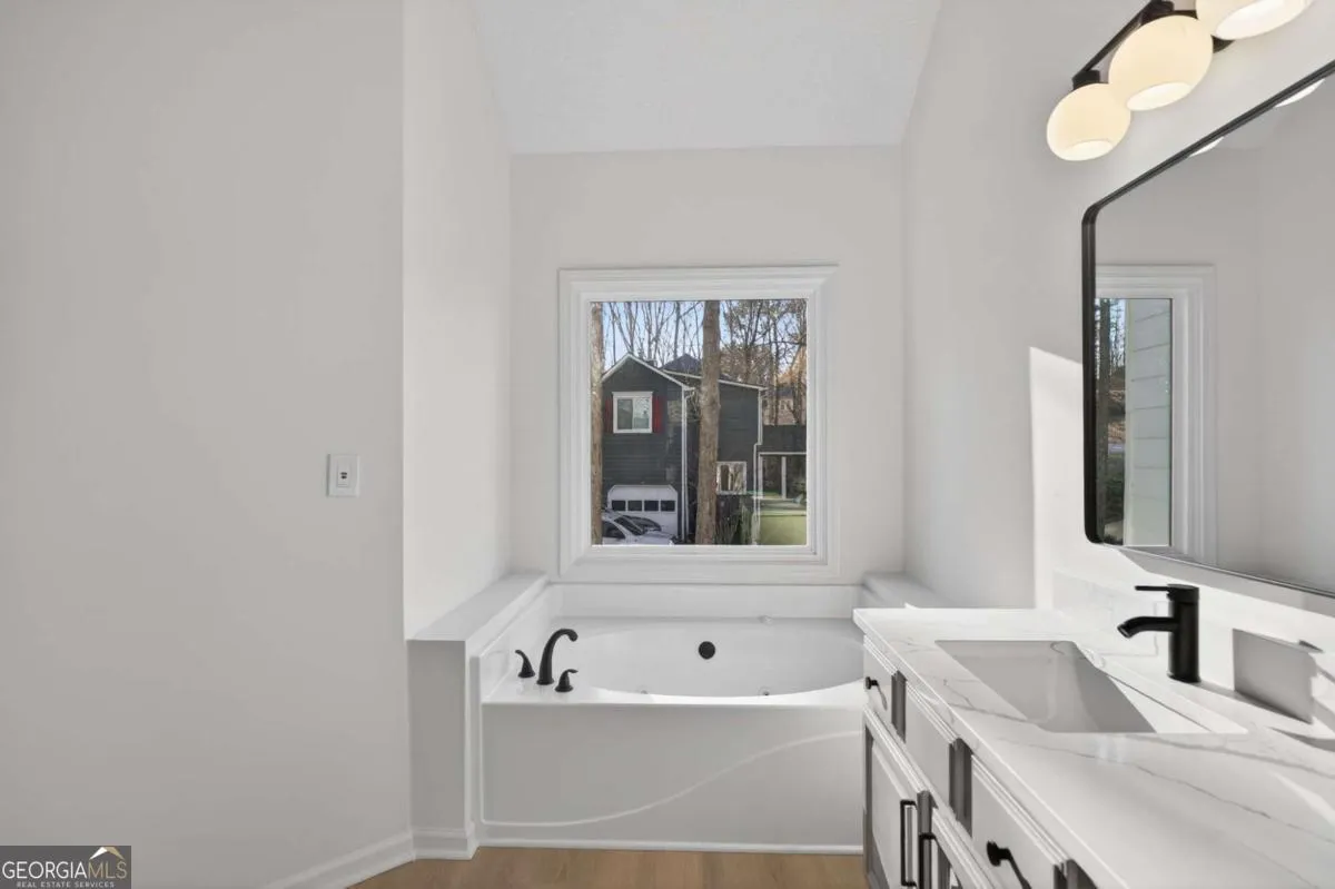 511 Lakeside Dr — photo 30 of 60