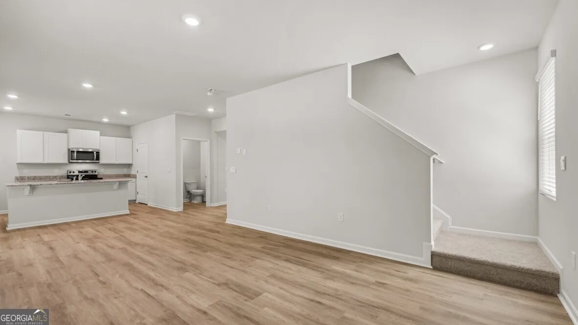 112 Glenrise Dr — photo 7 of 33