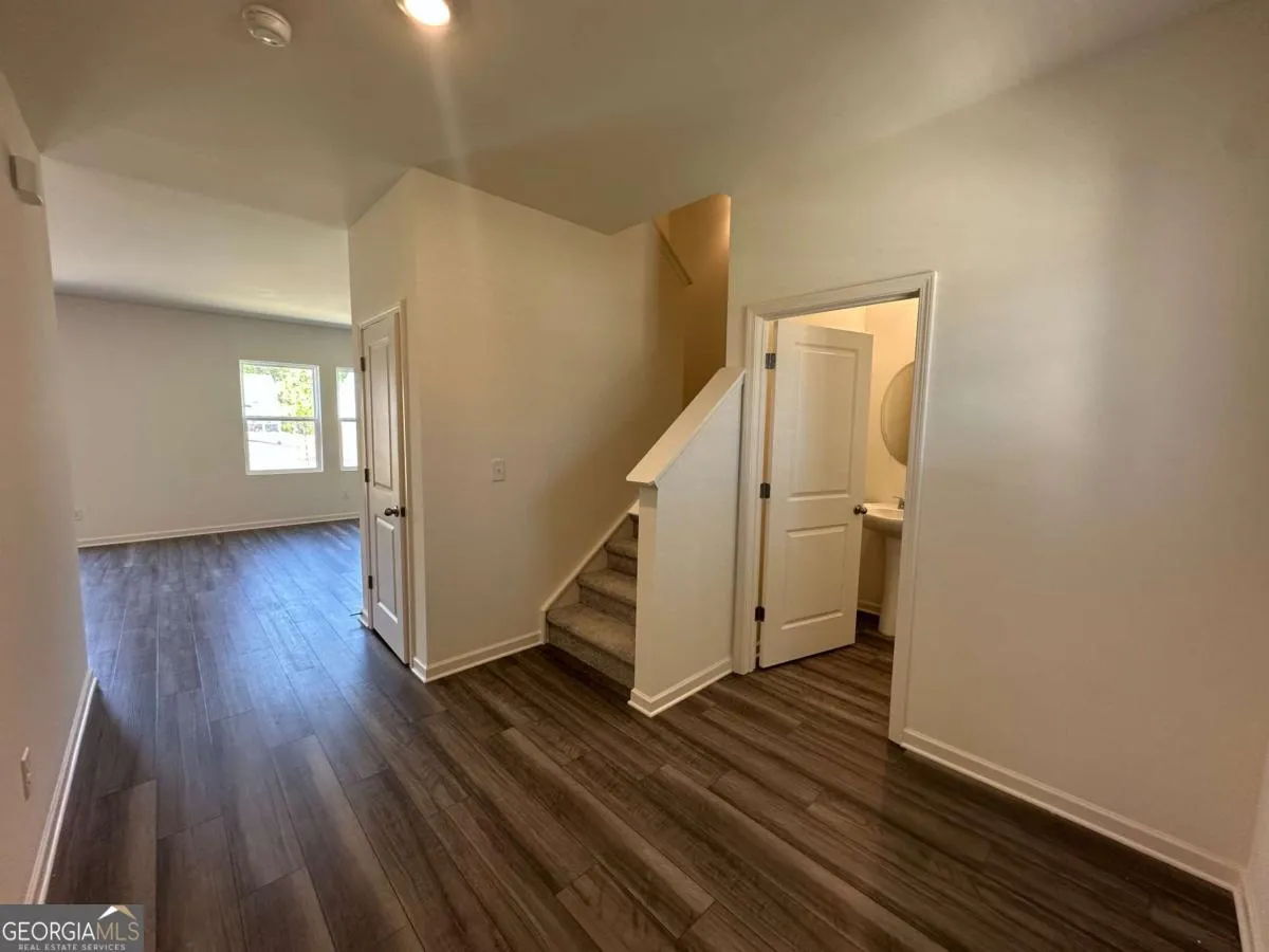 85 Heartland Drive — photo 2 of 21