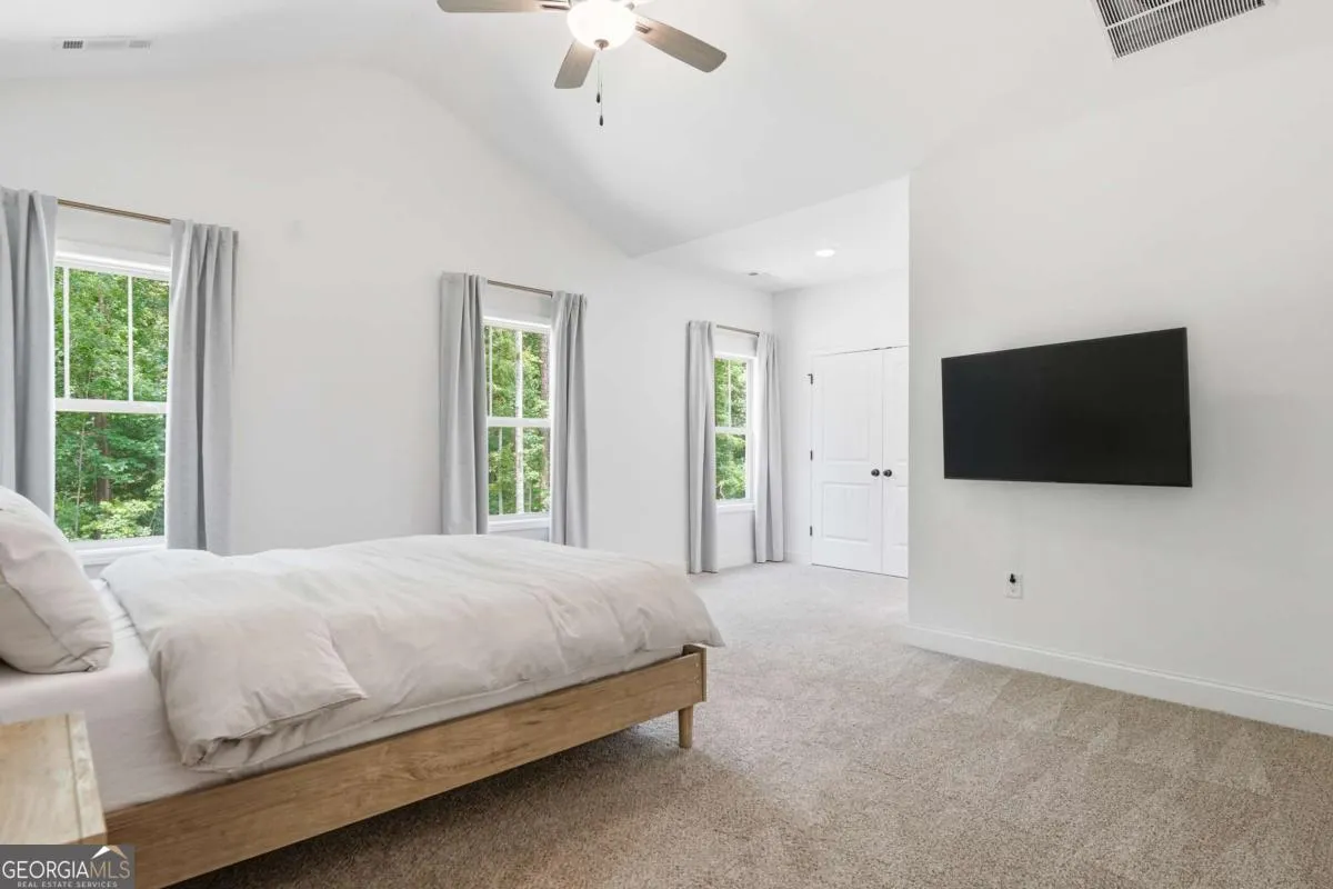 6030 Crowley Dr — photo 14 of 50