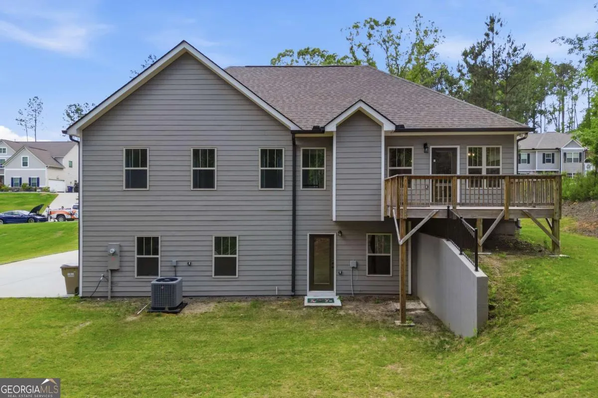 6030 Crowley Dr — photo 10 of 50