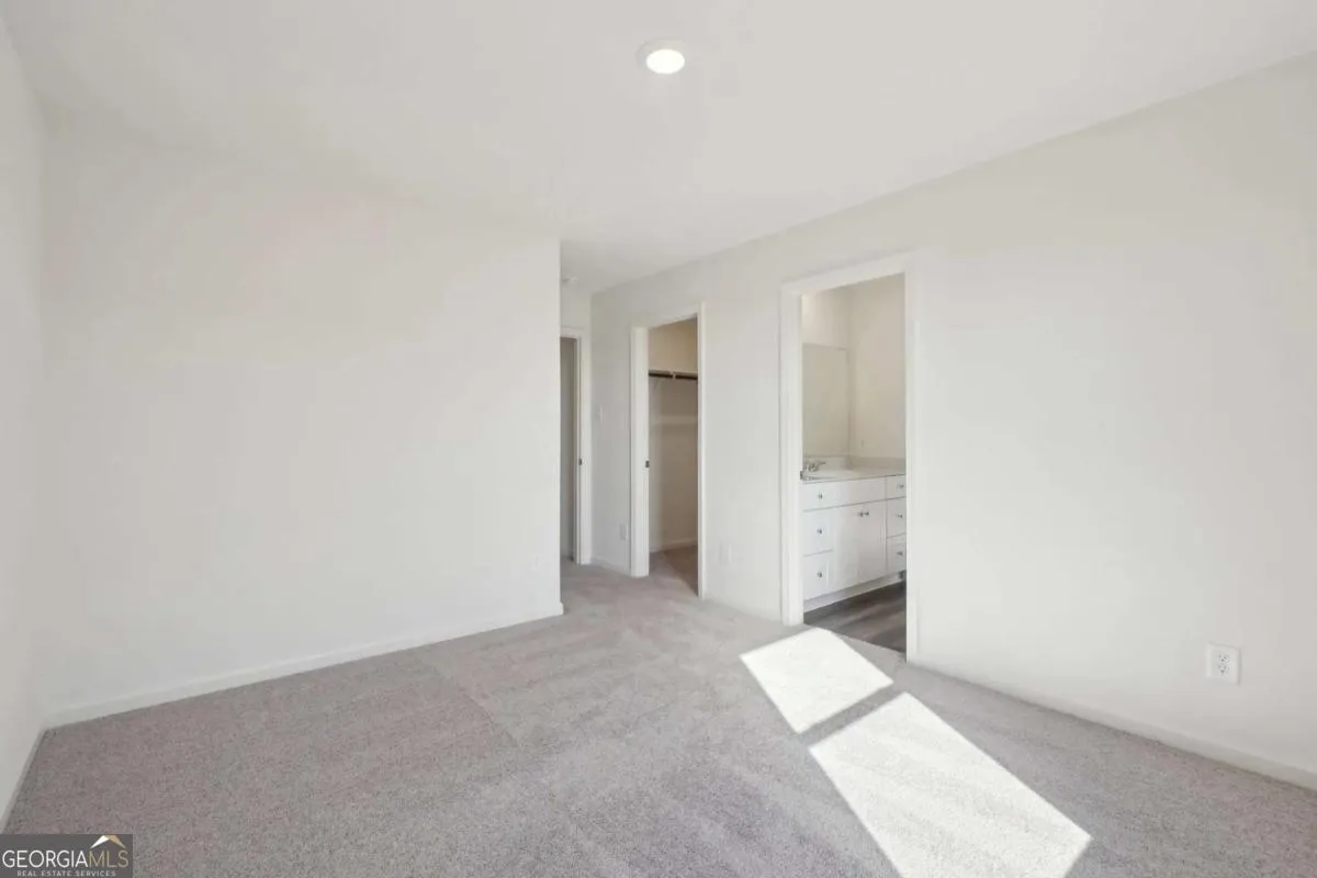 94 Heartland Drive — photo 6 of 20