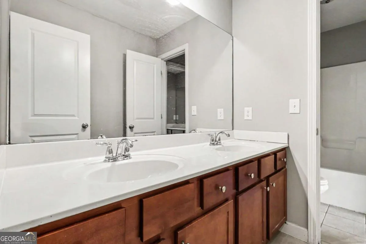 3475 Reynolds Rd — photo 7 of 28