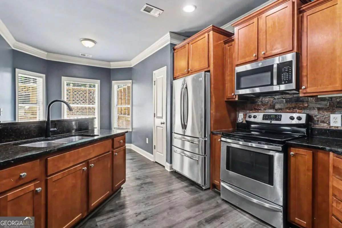 3475 Reynolds Rd — photo 25 of 28