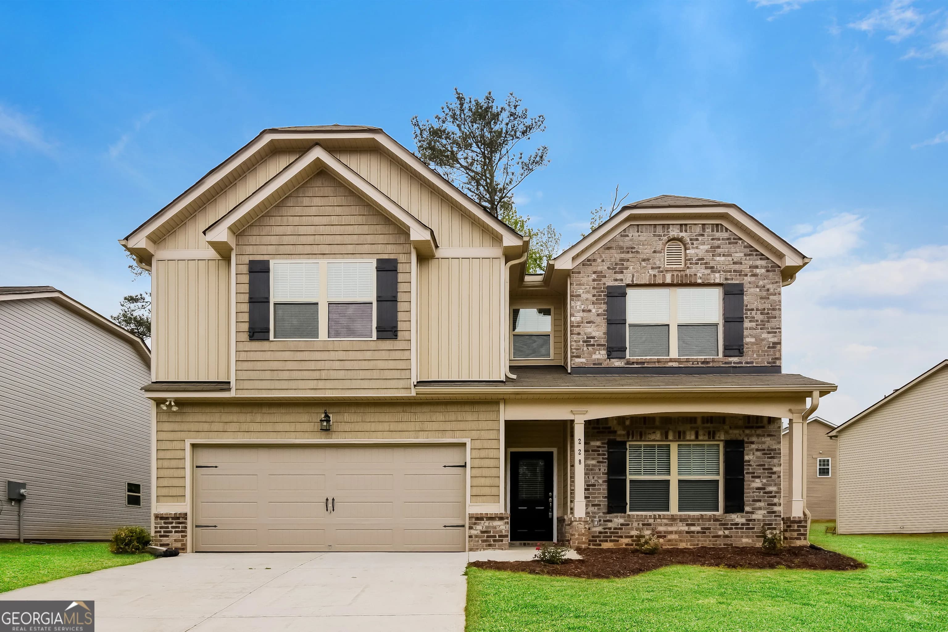 228 Stephens Mill Dr, Dallas