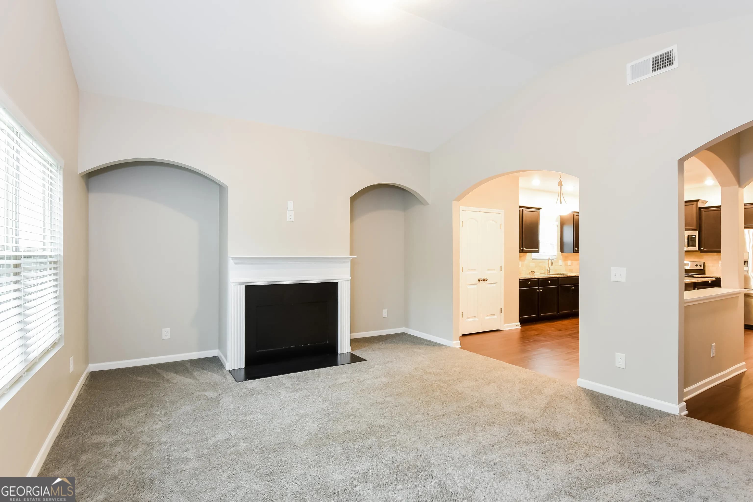 228 Stephens Mill Dr — photo 12 of 15