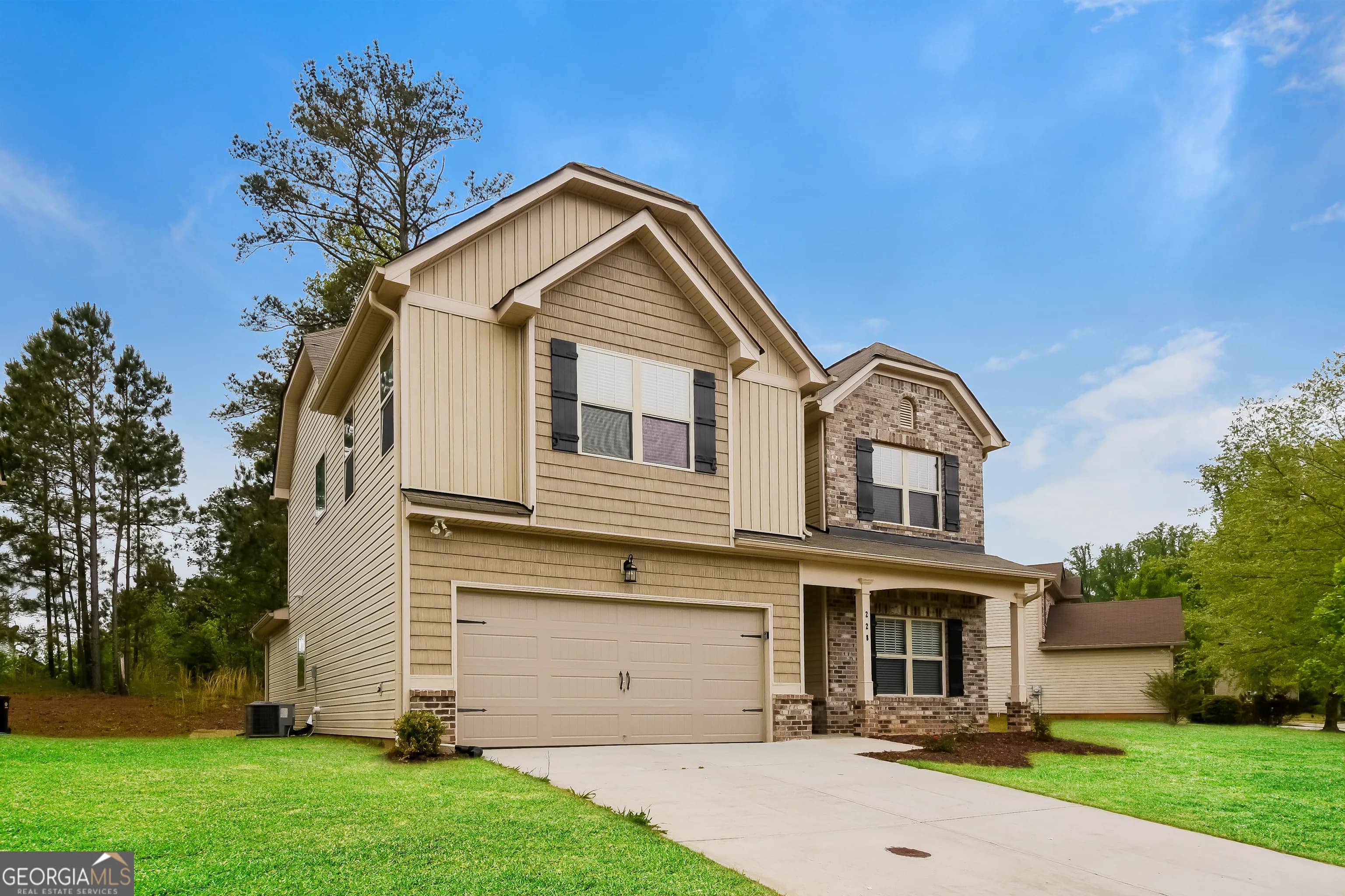 228 Stephens Mill Dr — photo 8 of 15