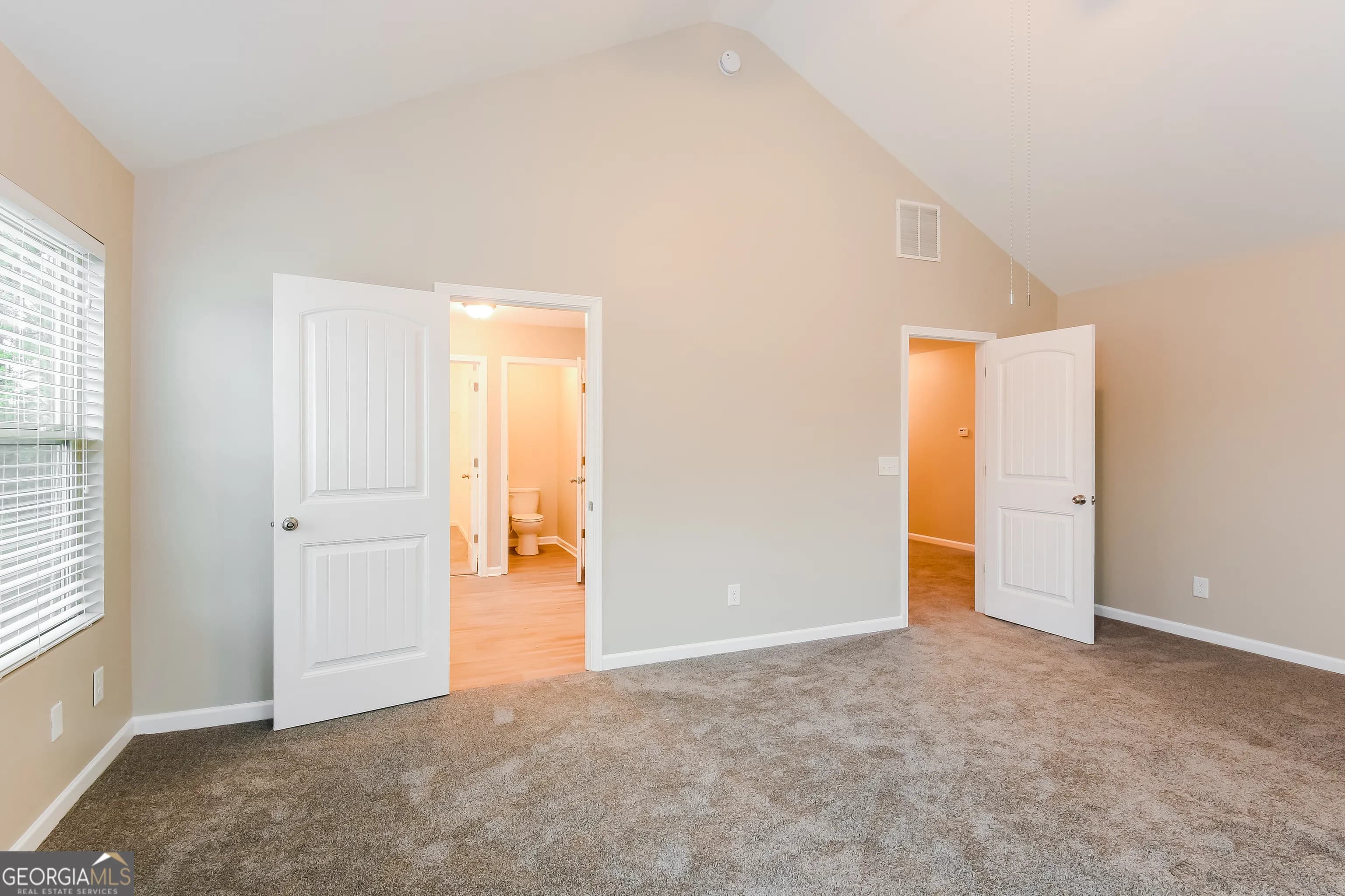 228 Stephens Mill Dr — photo 5 of 15